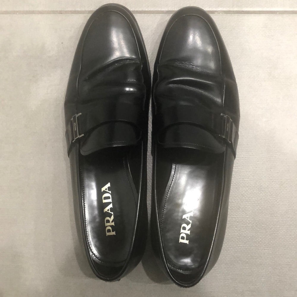 Prada classy dress shoes. Great with a tux / suit!
